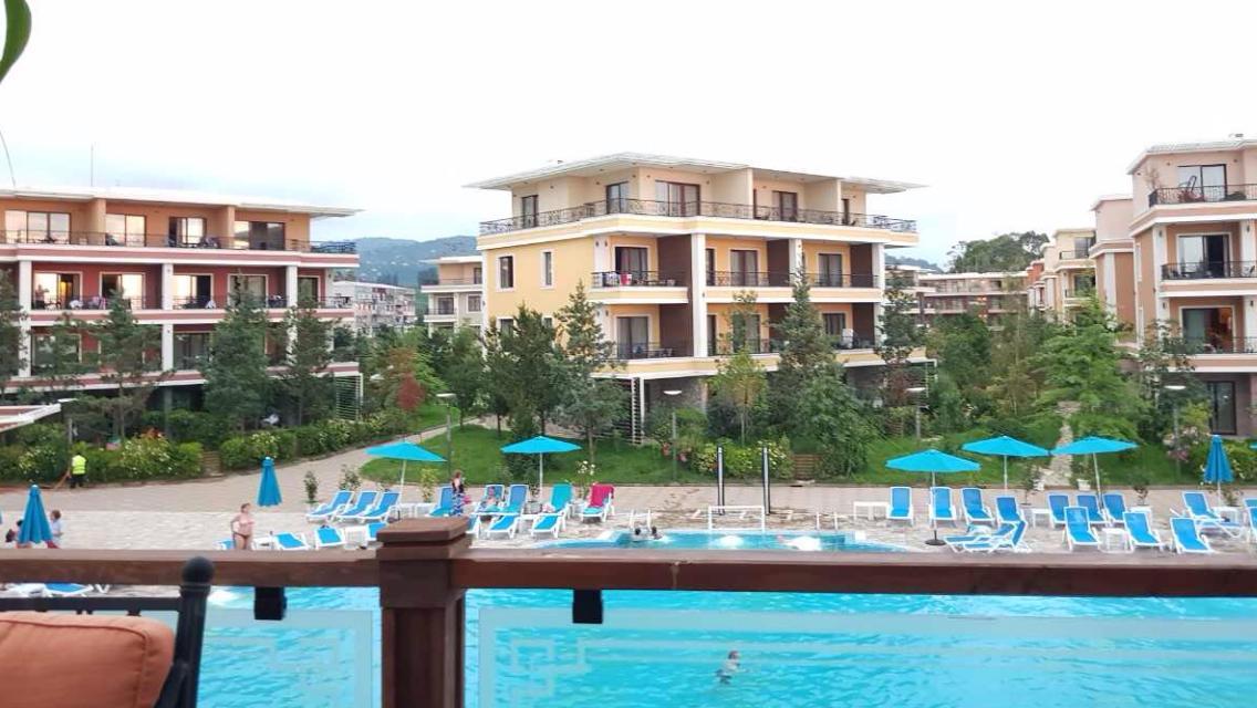 Dreamland Oasis In Chakvi Appartement Buitenkant foto