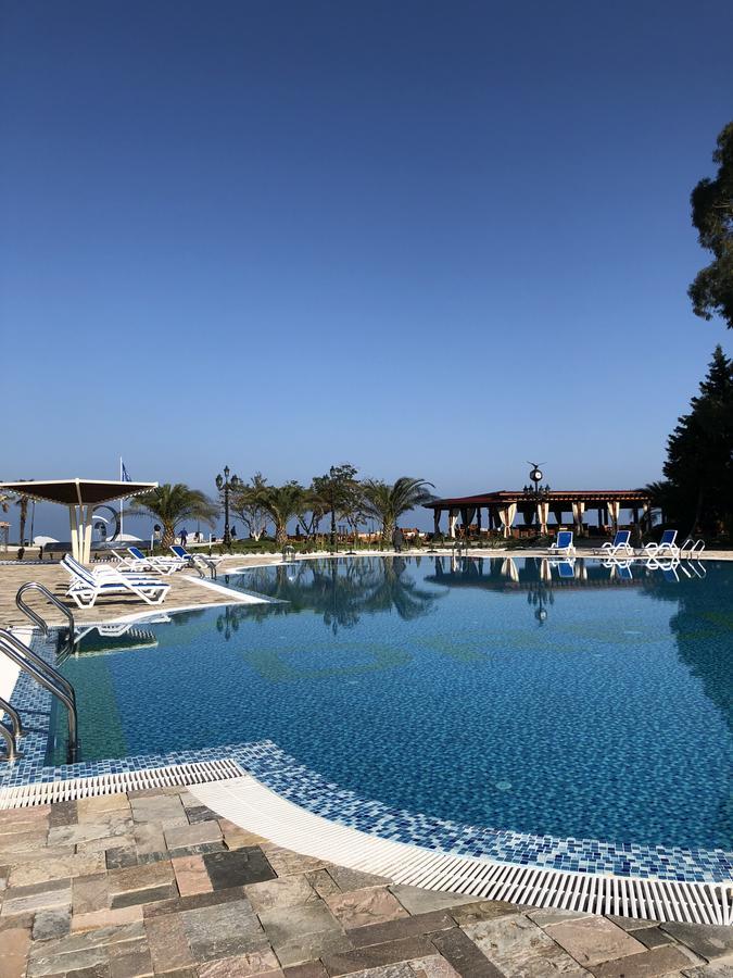 Dreamland Oasis In Chakvi Appartement Buitenkant foto